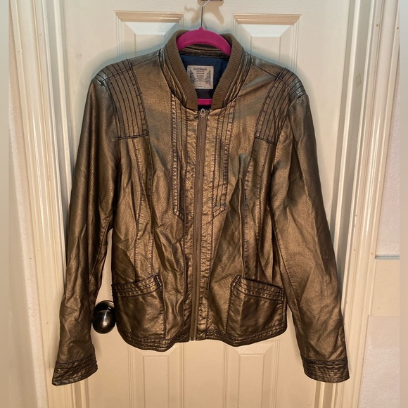 Biker jacket - Picture 1 of 4